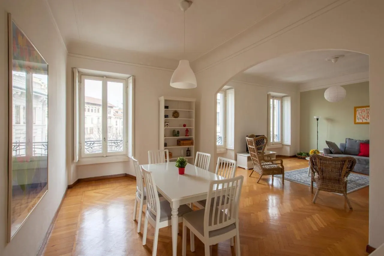 Apt With Balcony - 50 M Far From Pagano M1 Apartment Milan
