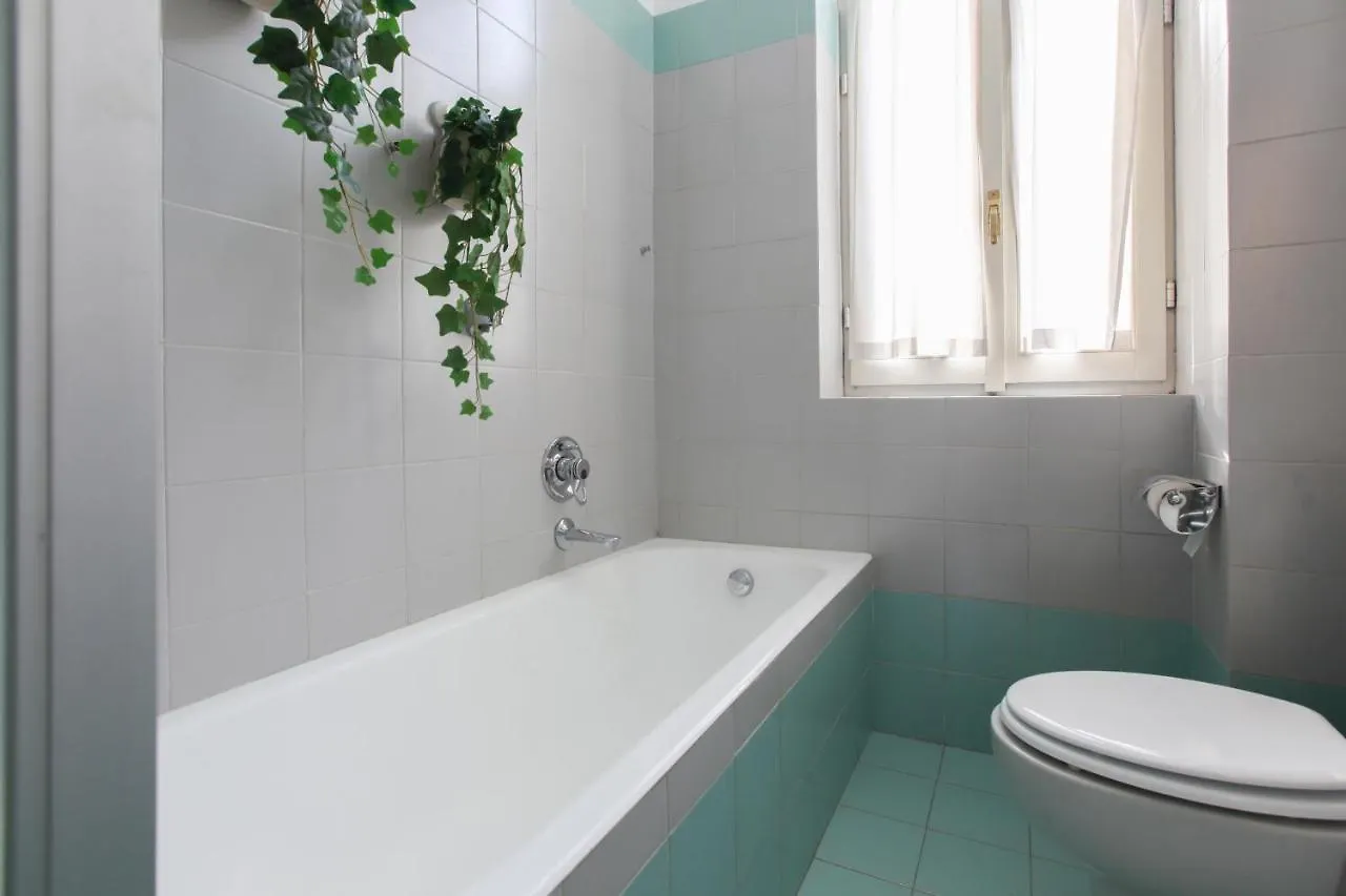 Apt With Balcony - 50 M Far From Pagano M1 Apartment Milan